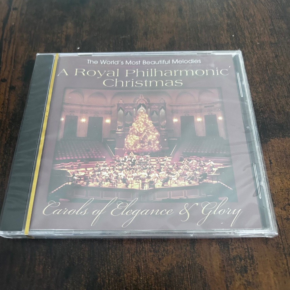 A Royal Philharmonic Christmas Carols of Elegance & Glory CD Reader's Digest